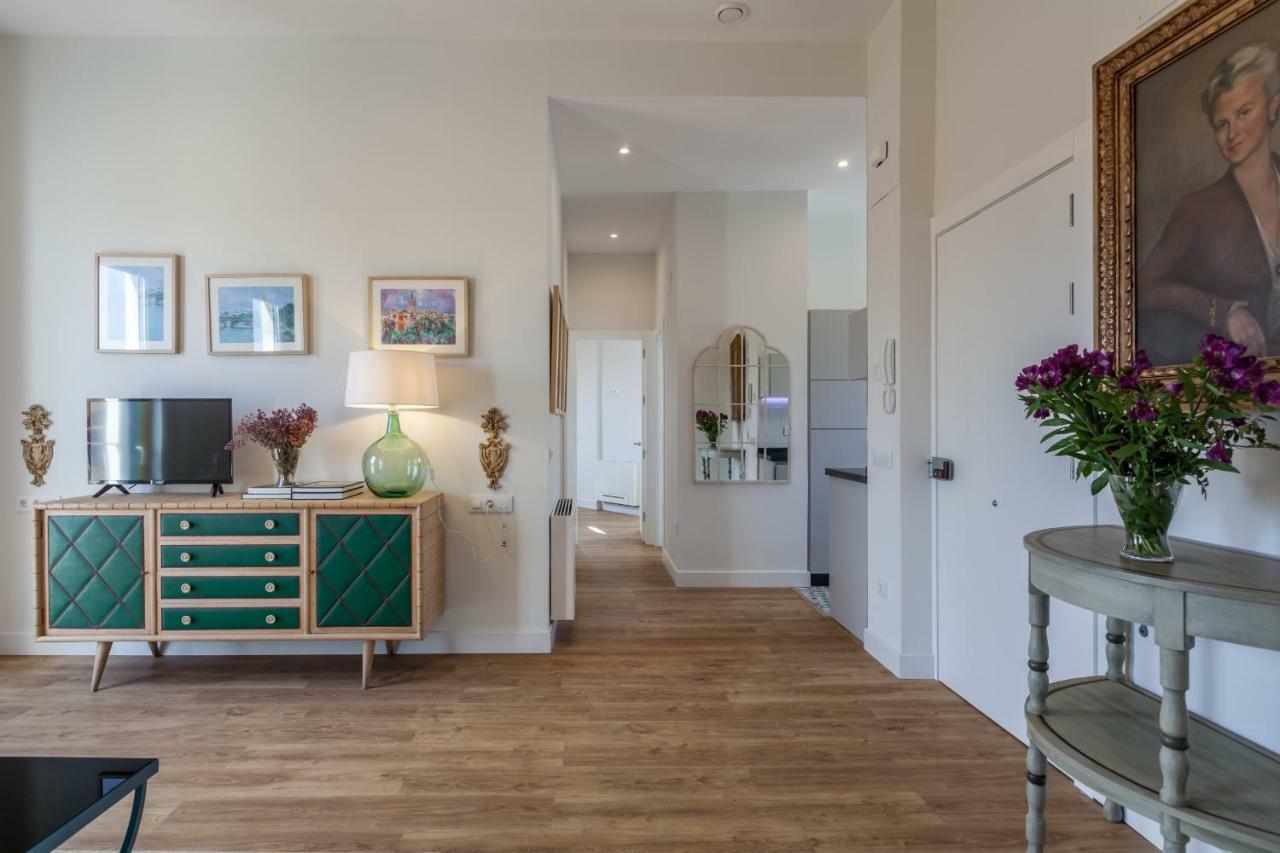 Apartamentos Rg Suites Jardines De Murillo Sevilla Dış mekan fotoğraf