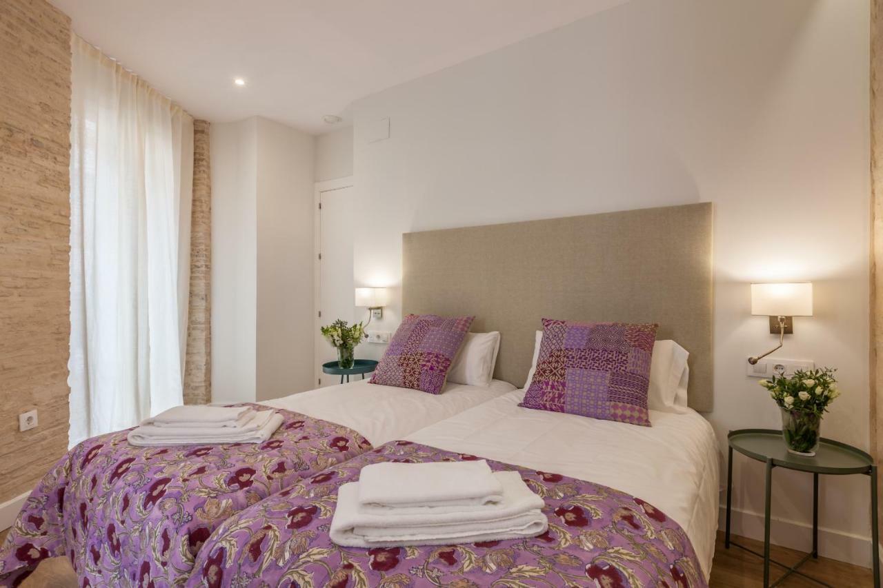 Apartamentos Rg Suites Jardines De Murillo Sevilla Dış mekan fotoğraf