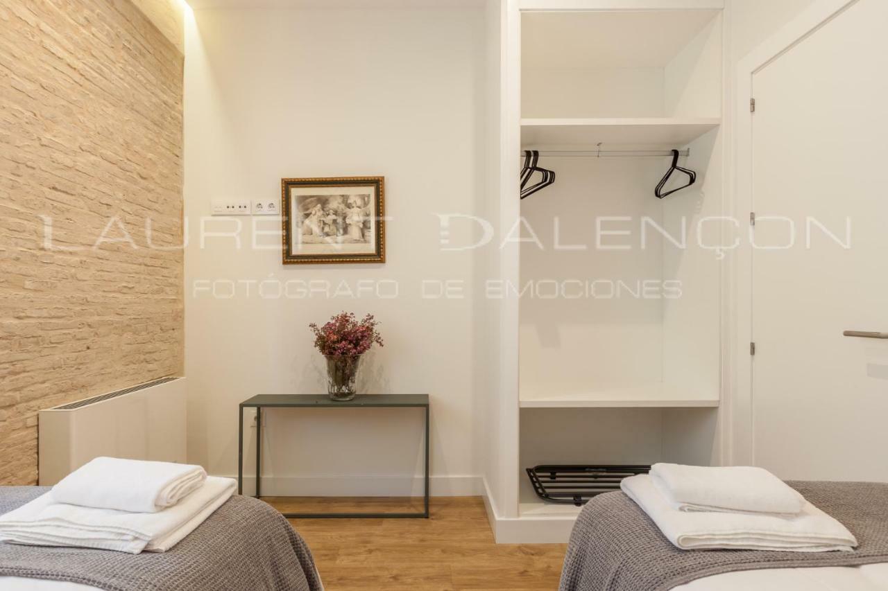 Apartamentos Rg Suites Jardines De Murillo Sevilla Dış mekan fotoğraf