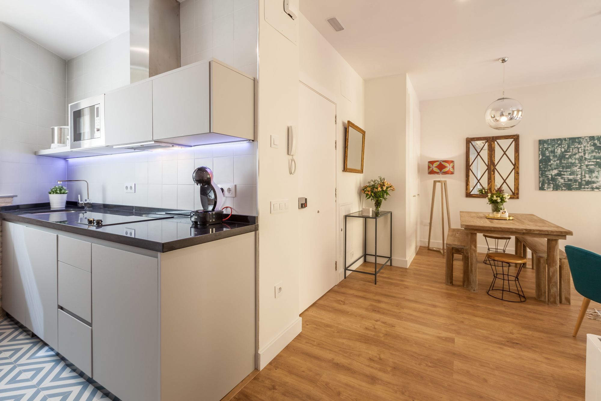 Apartamentos Rg Suites Jardines De Murillo Sevilla Dış mekan fotoğraf