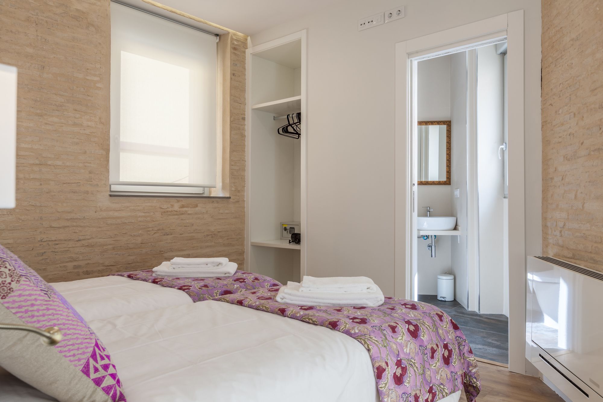 Apartamentos Rg Suites Jardines De Murillo Sevilla Dış mekan fotoğraf
